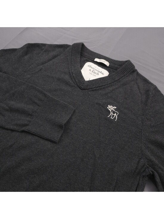 Abercrombie & Fitch Other - Abercrombie Fitch Men Charcoal V Neck Sweater Cashmere Wool Blend L Muscle Fit